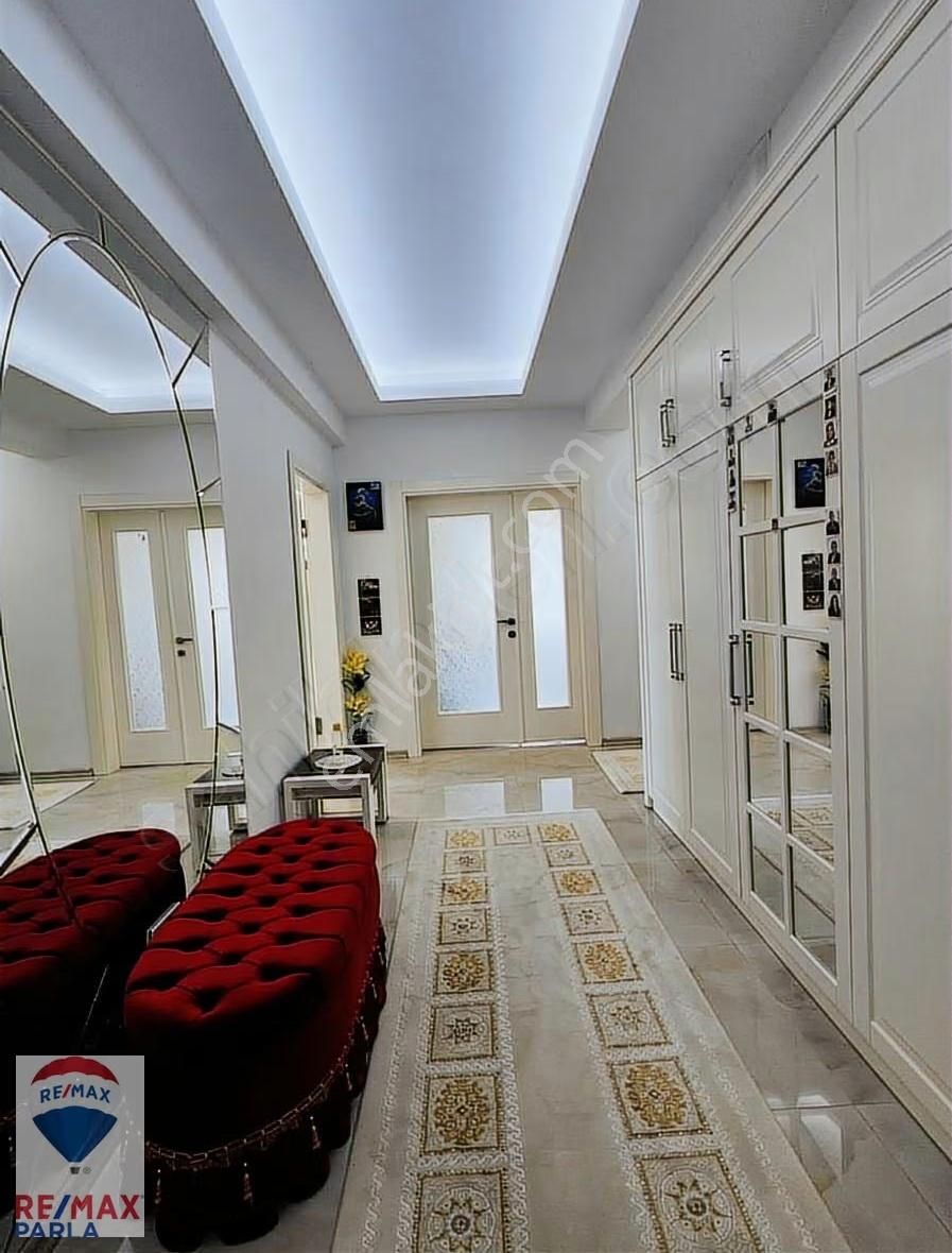 İlkadım Kalkanca Dikmen Vadi Sitesi 4+1 Geniş Satılık Daire - Görsel 15