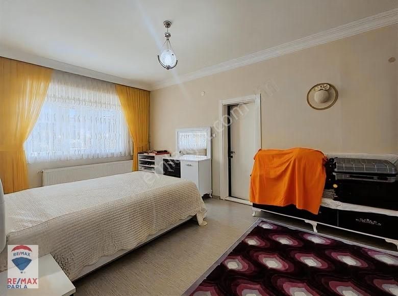 İlkadım Kalkanca Dikmen Vadi Sitesi 4+1 Geniş Satılık Daire - Görsel 20