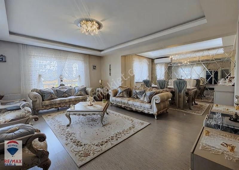 İlkadım Kalkanca Dikmen Vadi Sitesi 4+1 Geniş Satılık Daire - Görsel 18