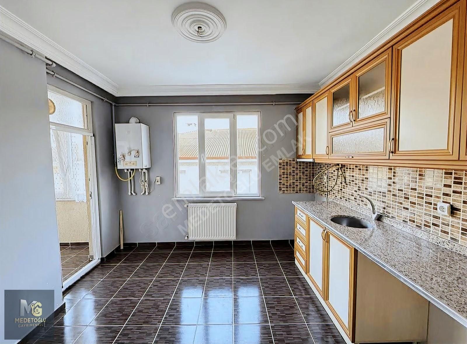 Kızılpınar Lahveler Durağında Kiralık 2+1