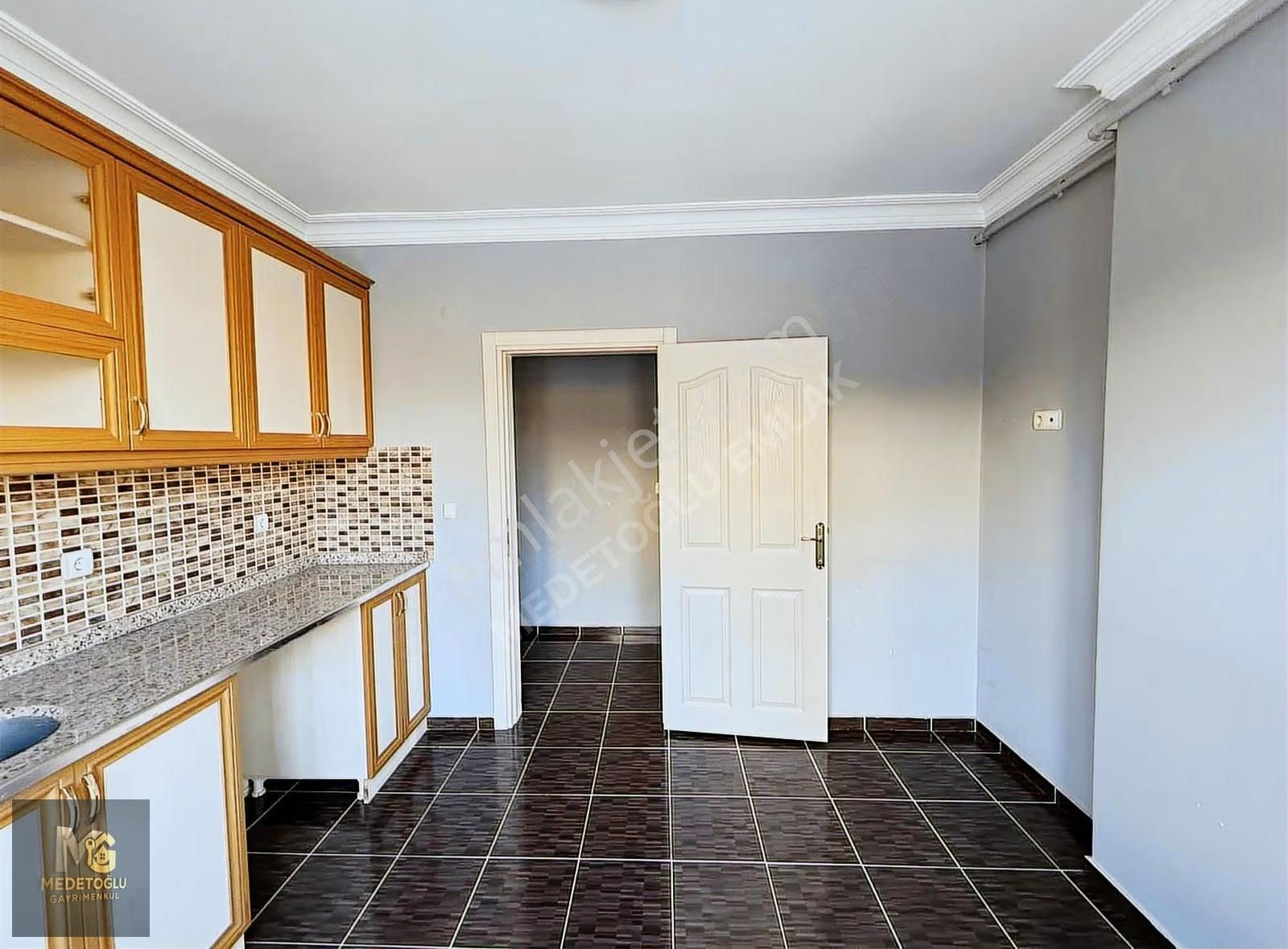 Kızılpınar Lahveler Durağında Kiralık 2+1 - Görsel 3