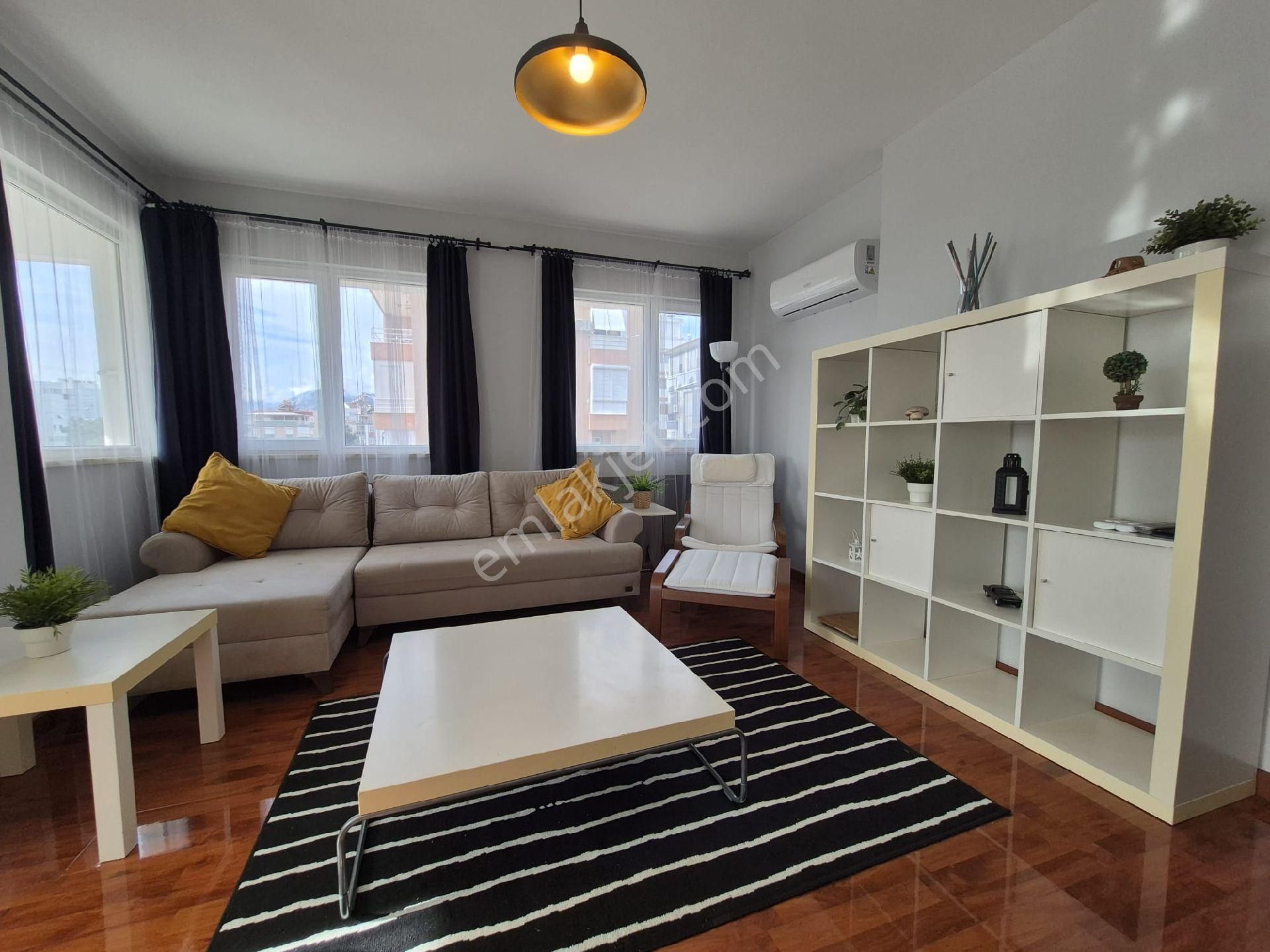 Antalya Konyaaltı Altınkum Kiralık 2+1 Eşyalı Daire