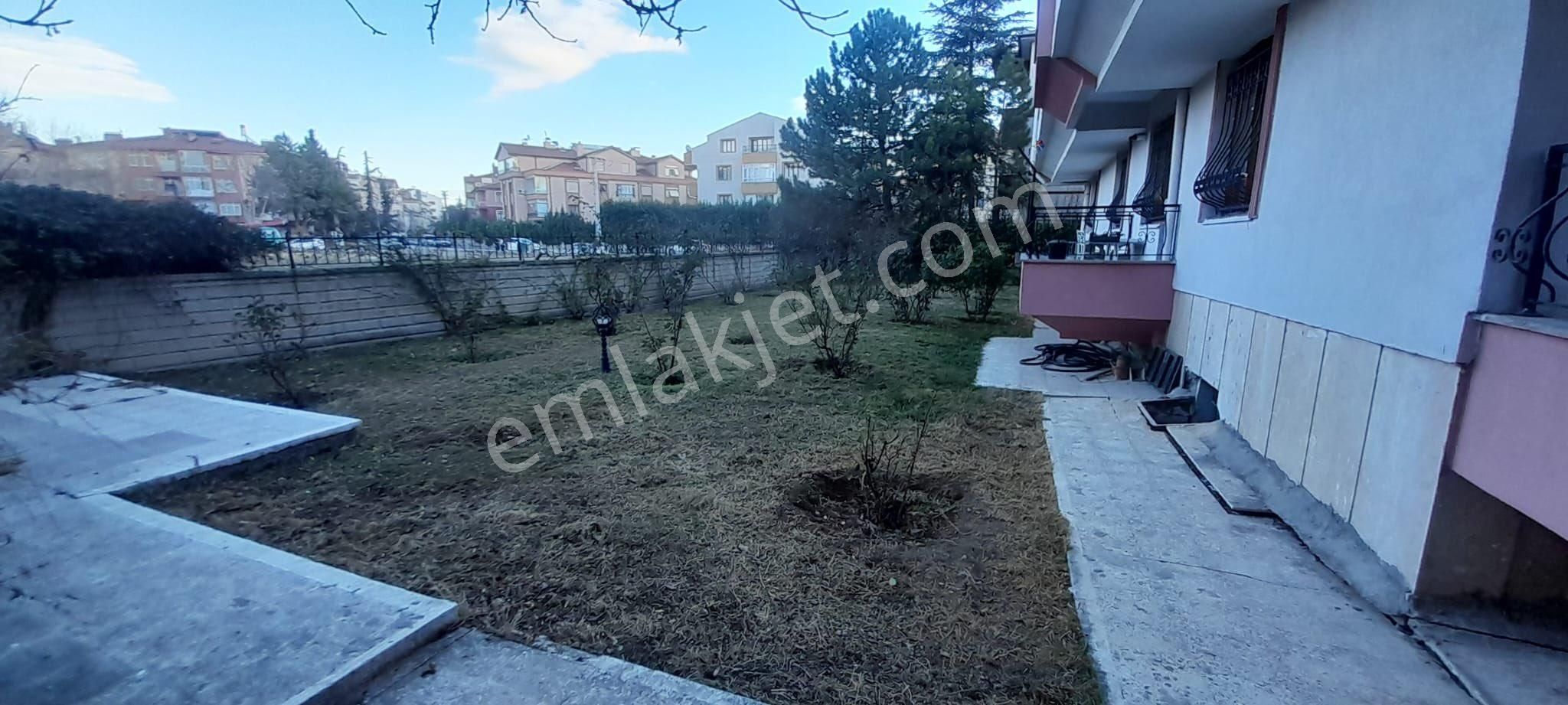 Emin Gyo’dan Meram’da Bahçe Keyfi: Müstakil Tadında 3+1! - Görsel 9