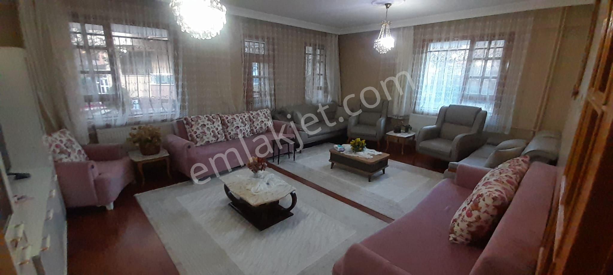 Emin Gyo’dan Meram’da Bahçe Keyfi: Müstakil Tadında 3+1!