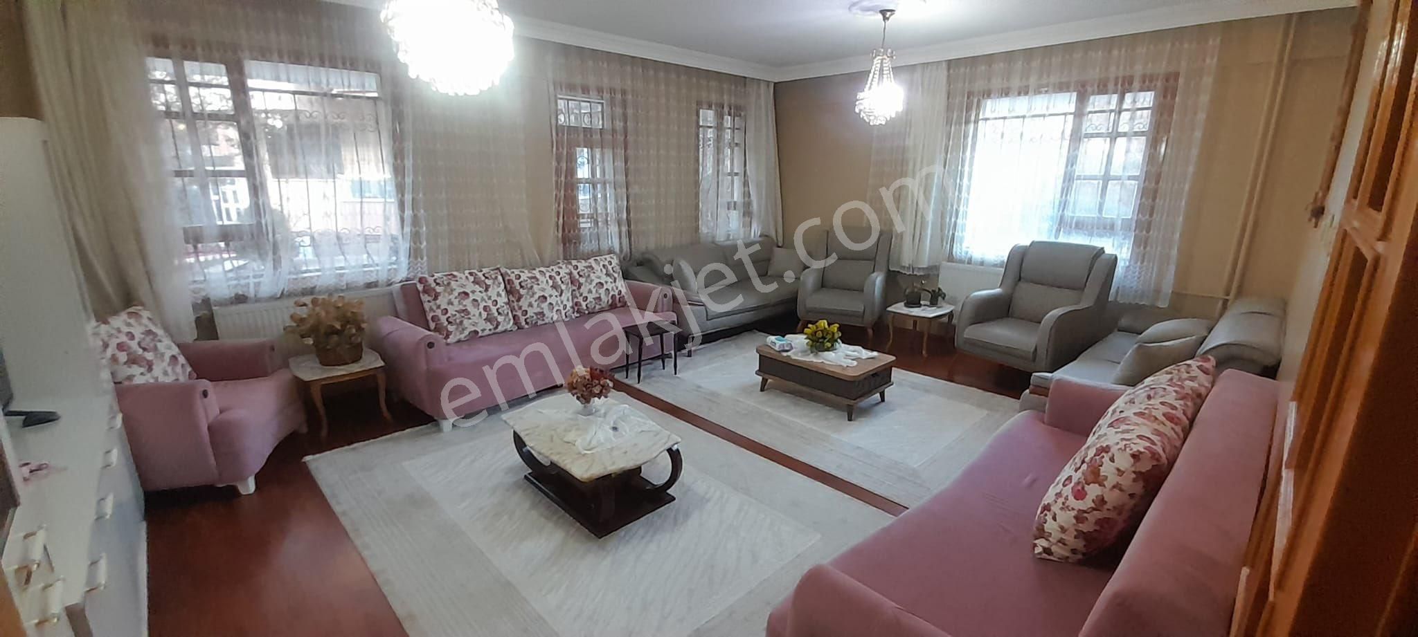 Emin Gyo’dan Meram’da Bahçe Keyfi: Müstakil Tadında 3+1! - Görsel 6