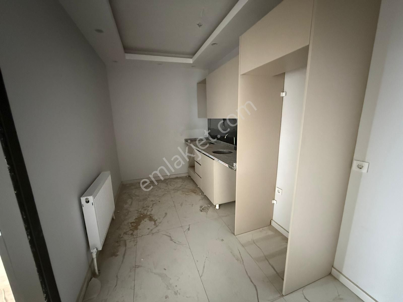 Diş Hastanesine Yakın 2+1 Satılık Daire - Görsel 12
