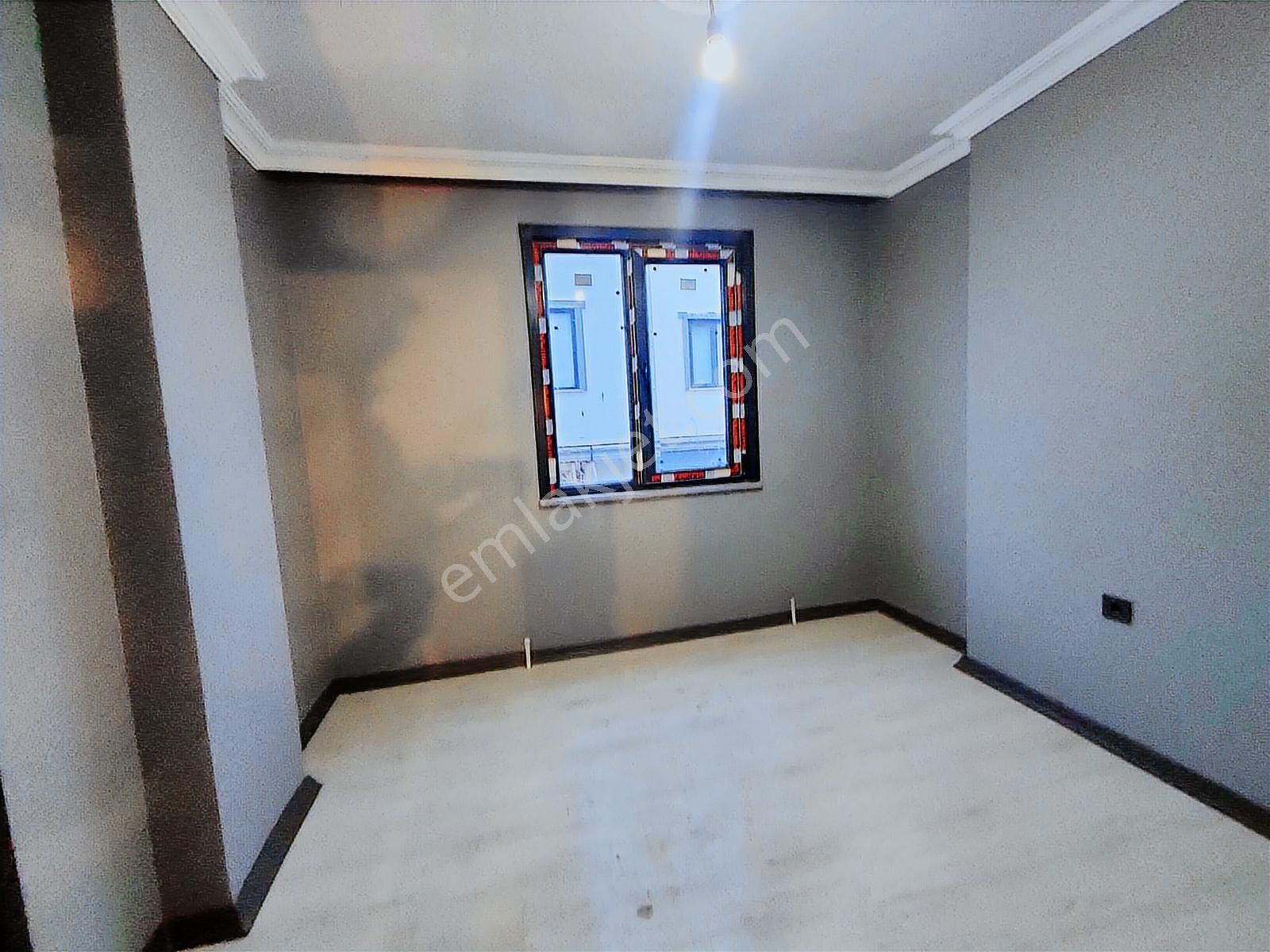 Büyük Bahçeli*4+1*kanalizasyonlu*cadde Cepheli 'kartallardan' - Görsel 21