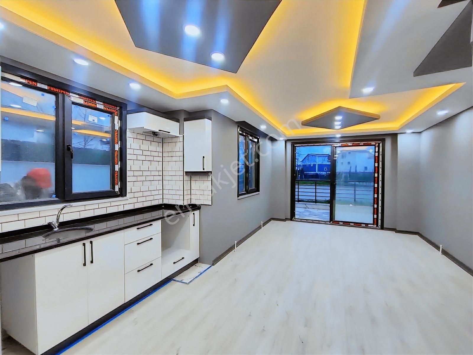 Büyük Bahçeli*4+1*kanalizasyonlu*cadde Cepheli 'kartallardan' - Görsel 33