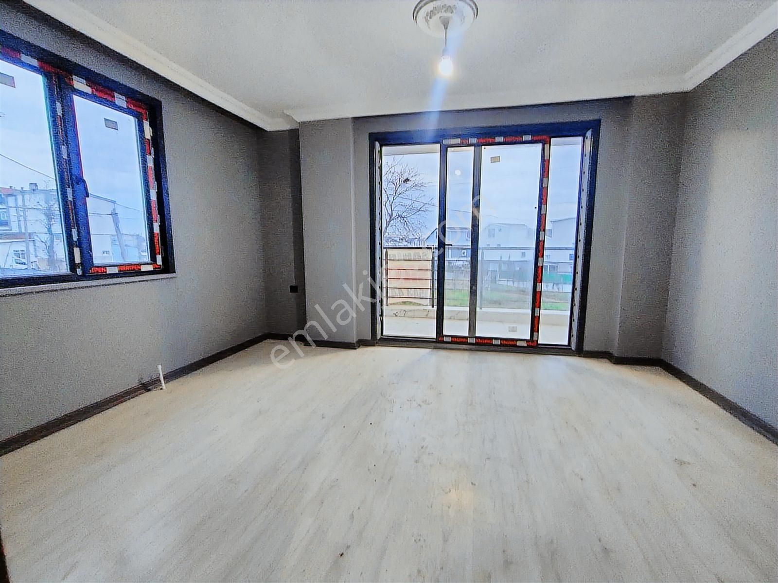 Büyük Bahçeli*4+1*kanalizasyonlu*cadde Cepheli 'kartallardan' - Görsel 22