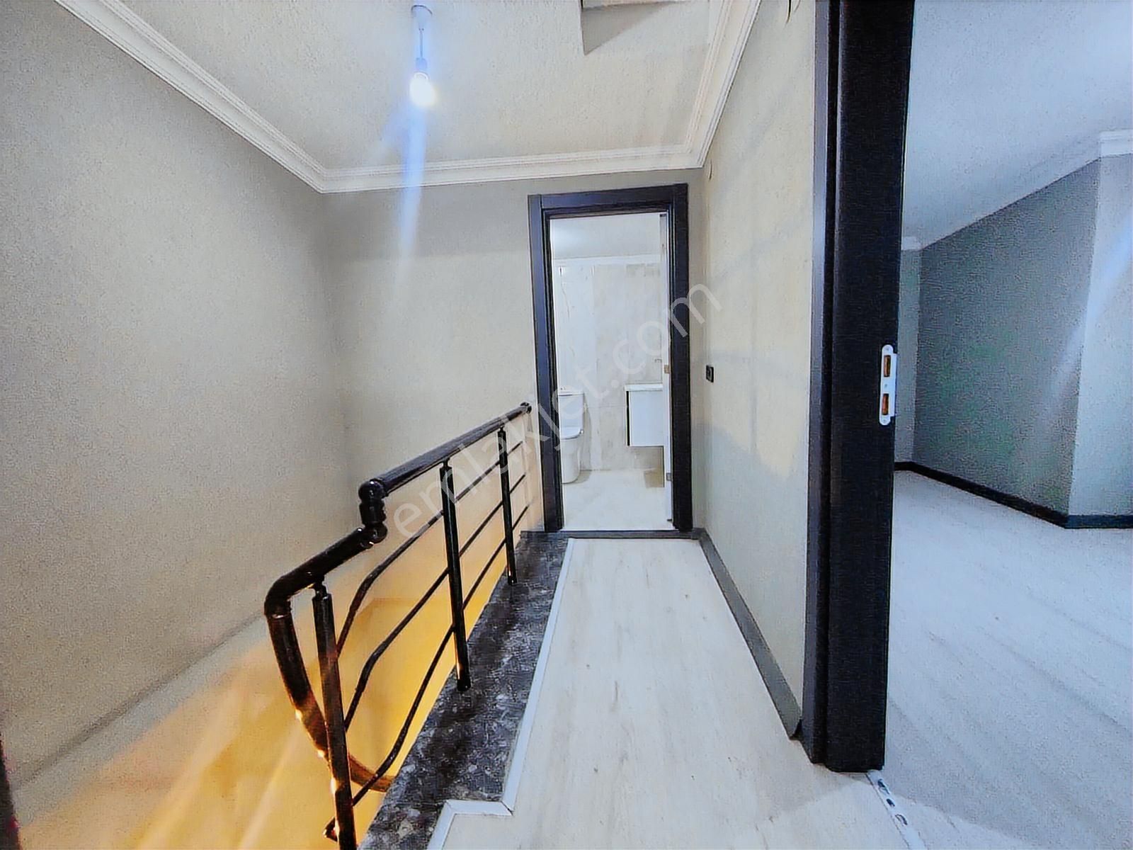 Büyük Bahçeli*4+1*kanalizasyonlu*cadde Cepheli 'kartallardan' - Görsel 24