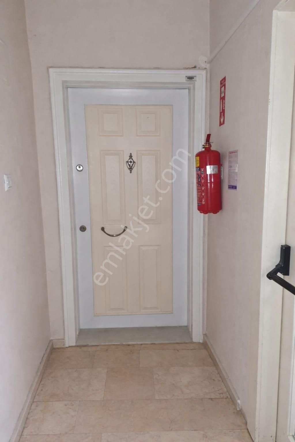 Re/max Advantage'den Yüzüncü Yıl Mahallesinde 3+1 Kiralık Daire - Görsel 22