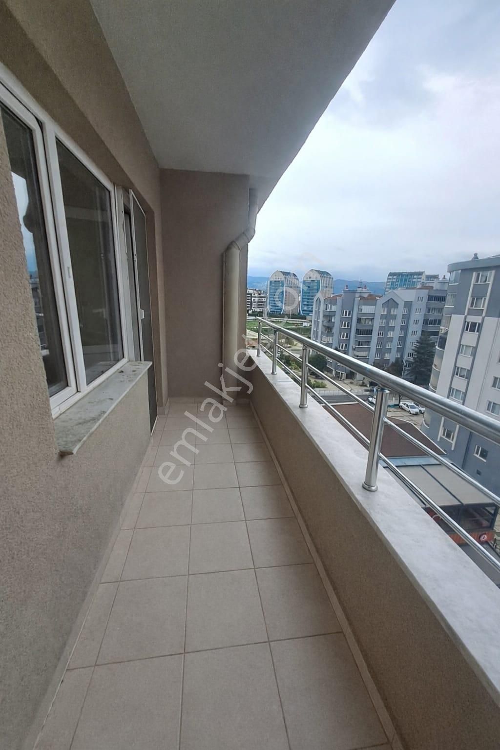 Re/max Advantage'den Yüzüncü Yıl Mahallesinde 3+1 Kiralık Daire - Görsel 19