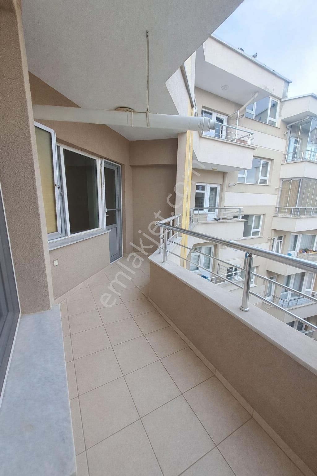 Re/max Advantage'den Yüzüncü Yıl Mahallesinde 3+1 Kiralık Daire - Görsel 17