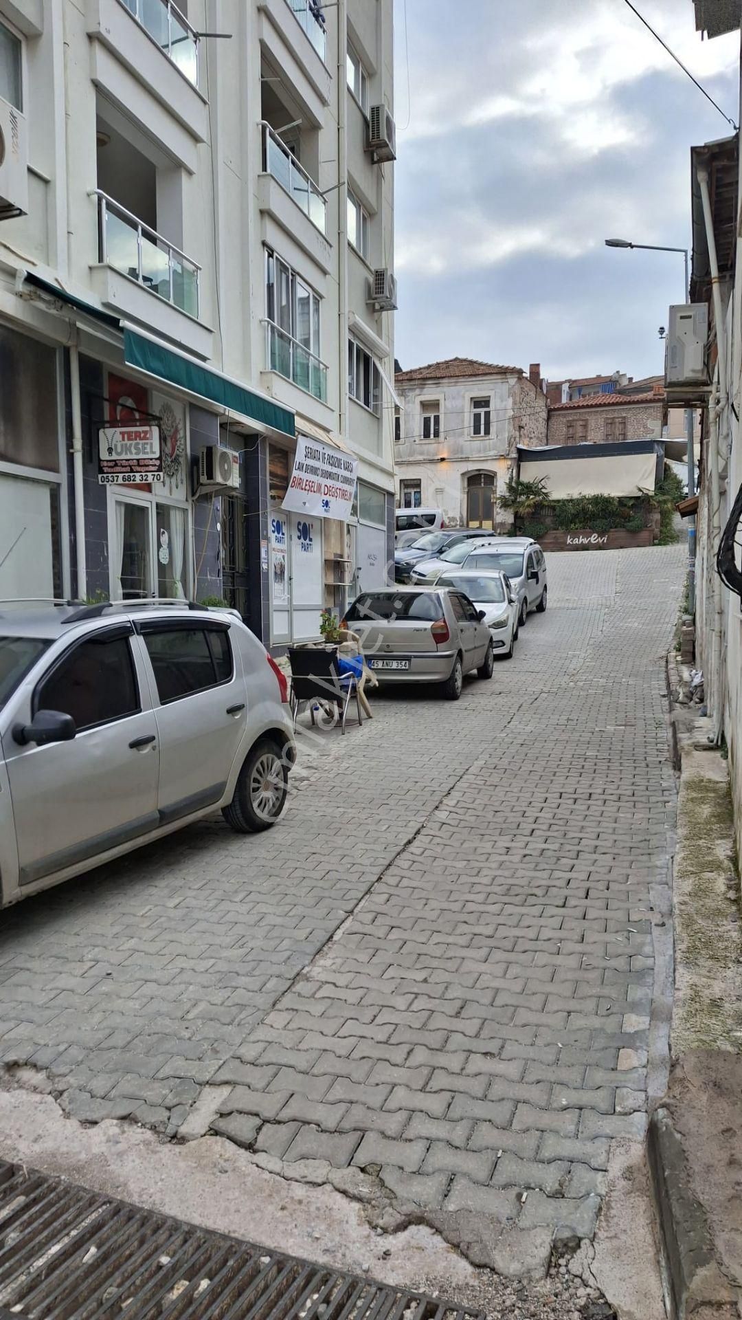 İzmir Dikili Kiralık İş Yeri - Görsel 2