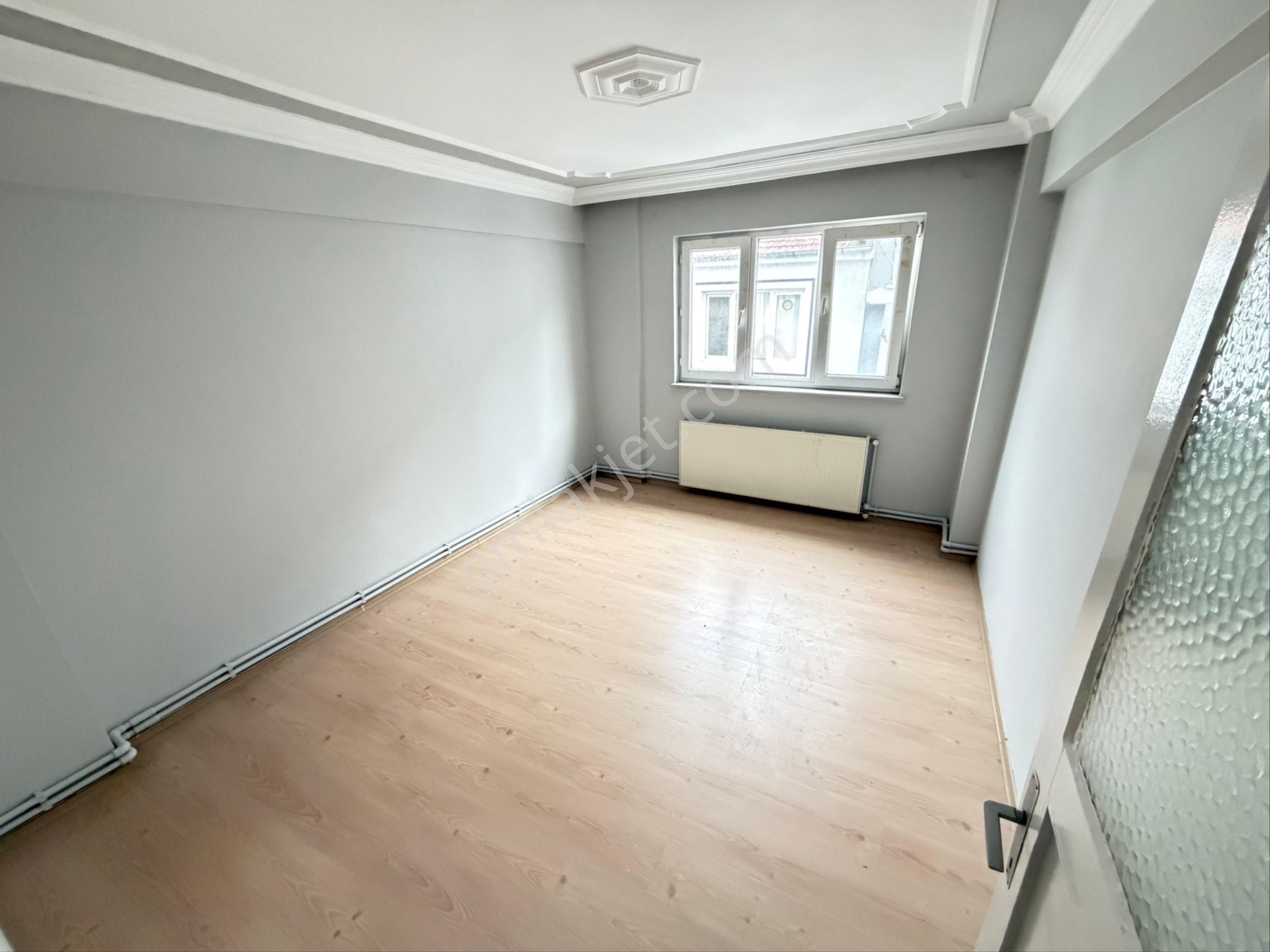 Tırpan Gayrimenkulden Ömerbey Mah.3+1 120m2 Merkezde Masrafsız Satılık Daire - Görsel 13