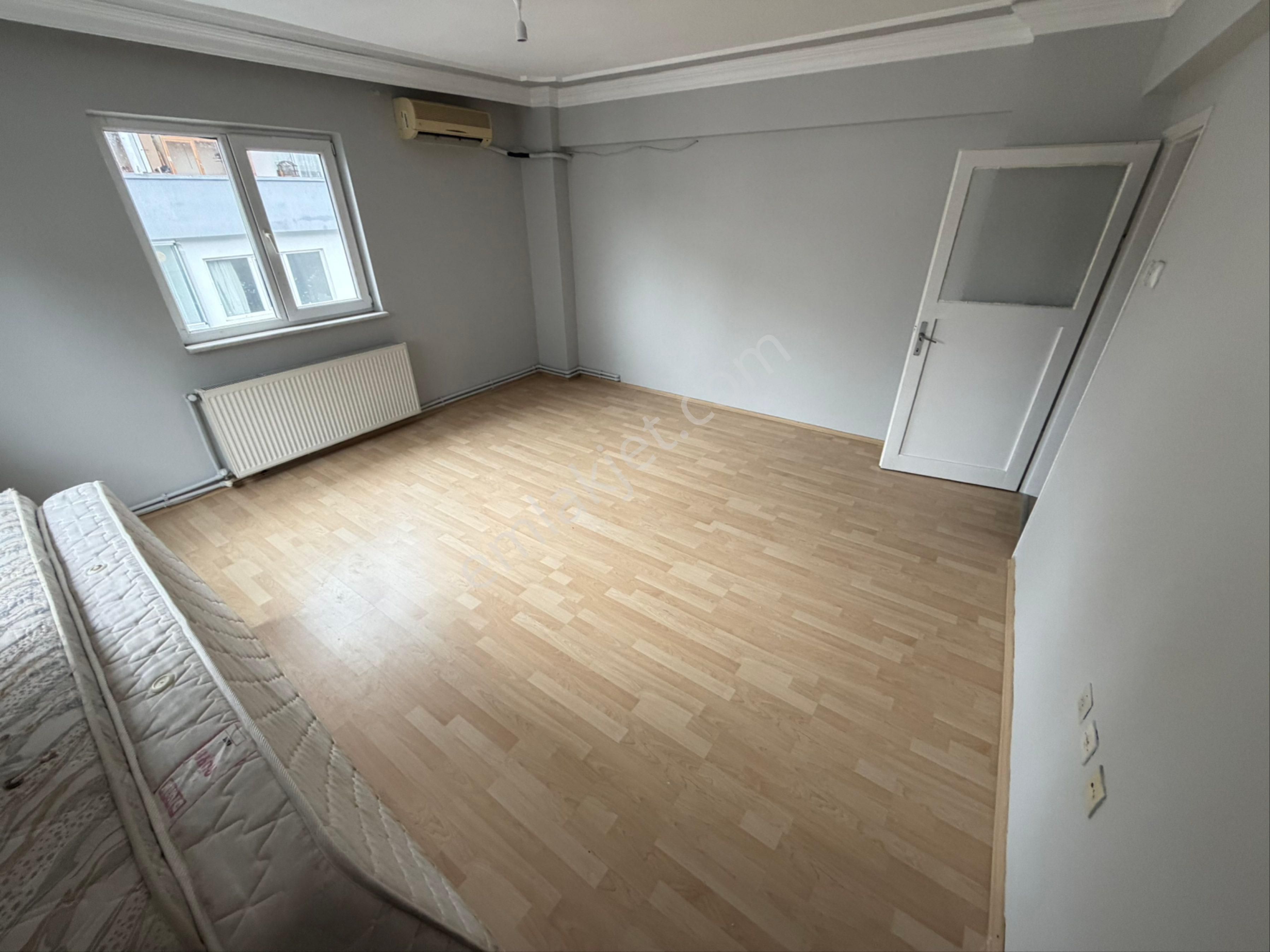 Tırpan Gayrimenkulden Ömerbey Mah.3+1 120m2 Merkezde Masrafsız Satılık Daire - Görsel 4