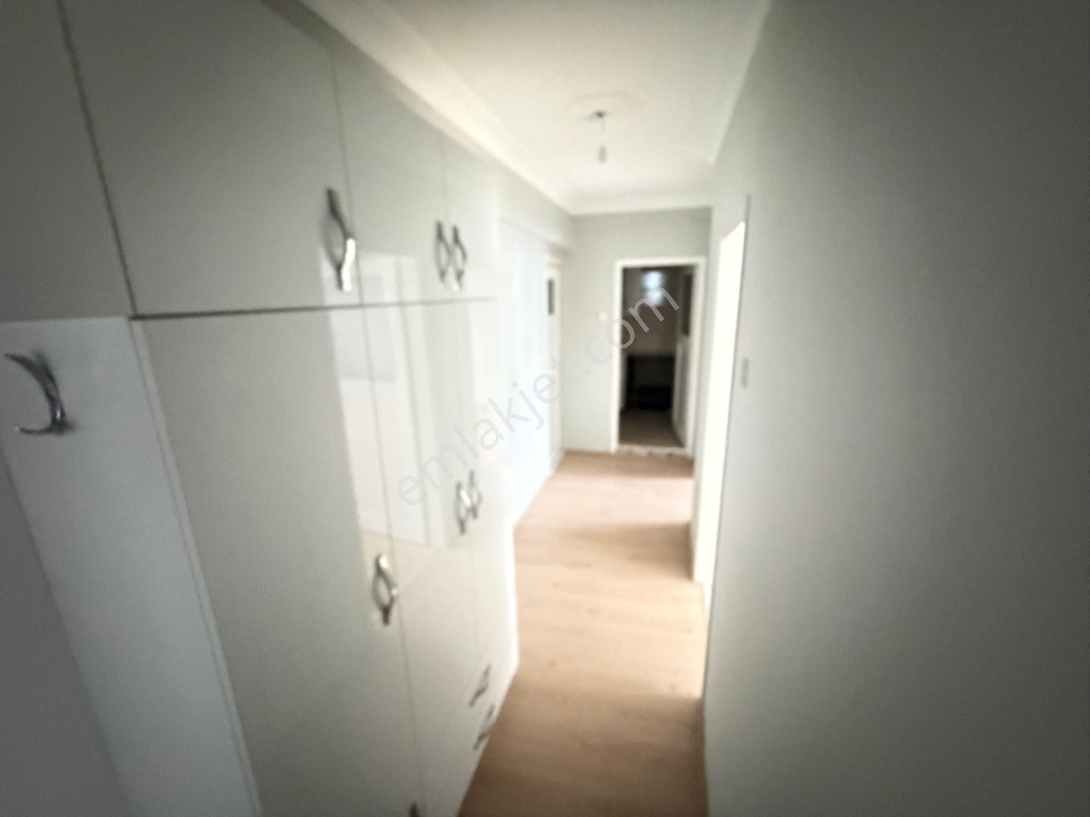 Tırpan Gayrimenkulden Ömerbey Mah.3+1 120m2 Merkezde Masrafsız Satılık Daire - Görsel 18