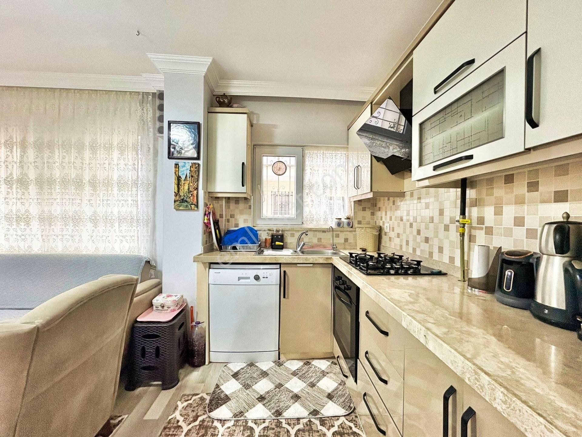 🛑🛑aktif'ten Akçay'da Satılık Merkezi Konumda Denize 100 Mt Full Eşyalı Ön Cephe 2+1 Daire - Görsel 32