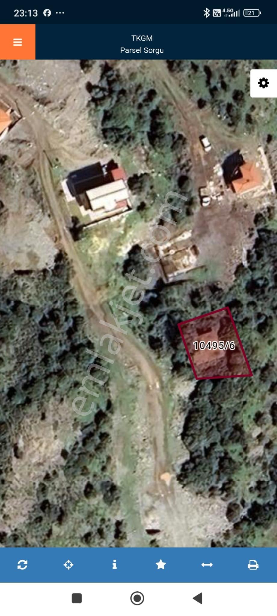 Foça Sazlıca Mevkiinde Satılık 363m2 İmarlı Arsa