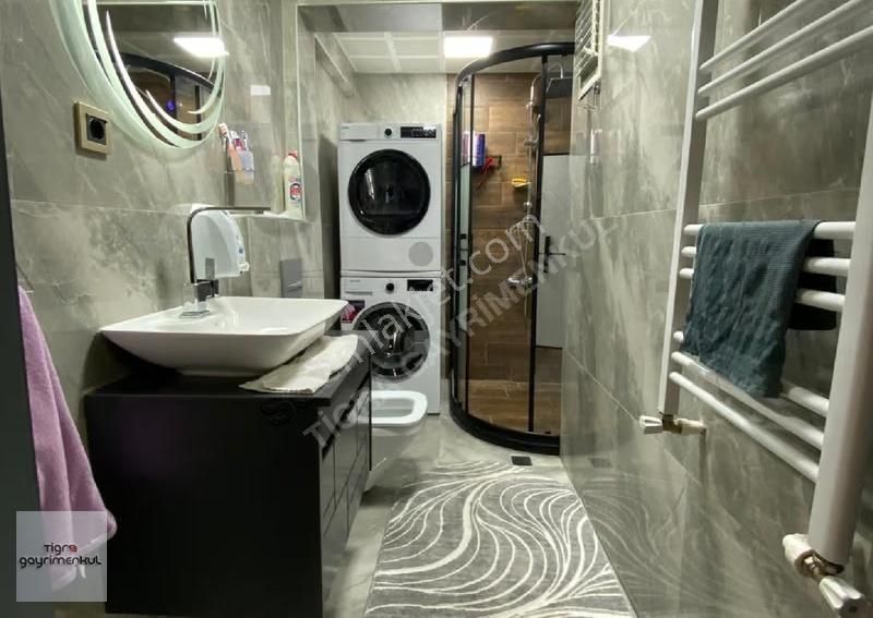 ▄tigra▄sultan Fatih Cd Yakını Yapılı Şehir Manzaralı 6+1 Dublex - Görsel 2