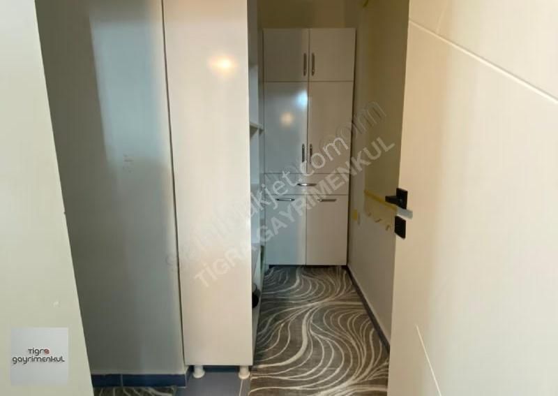 ▄tigra▄sultan Fatih Cd Yakını Yapılı Şehir Manzaralı 6+1 Dublex - Görsel 16