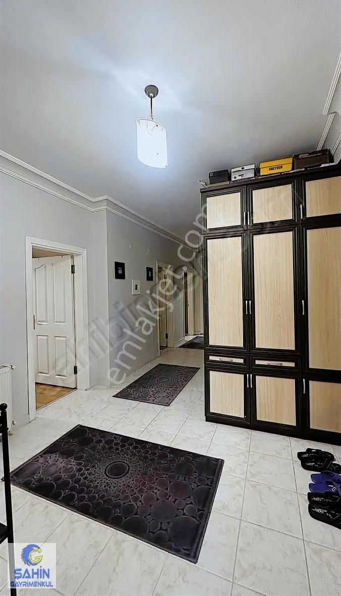 Mimarsinanda Geniş Büyük 3+1 Daire - Görsel 8