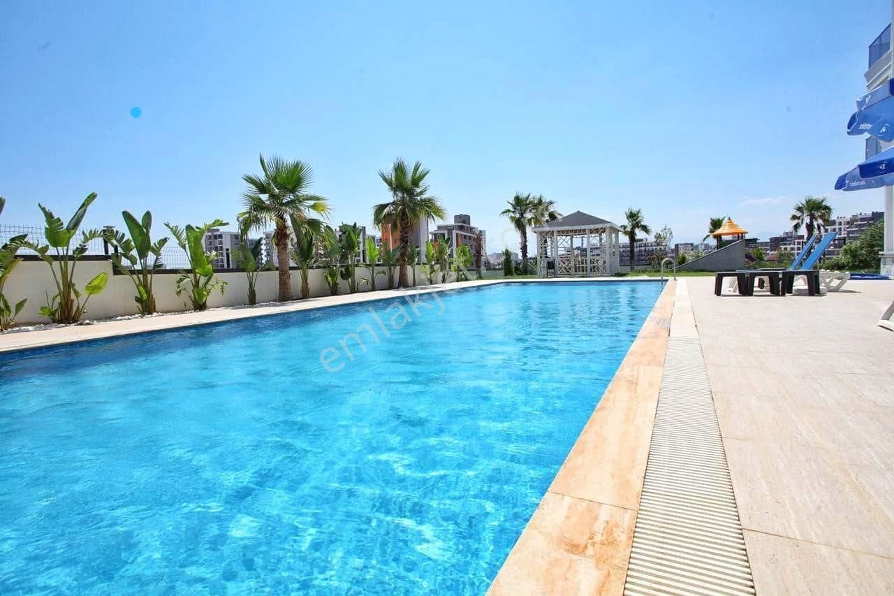 Antalya Aksu Altıntaşta Kiralık Modern Mobilyalı 1+1 Katta Daire - Görsel 30