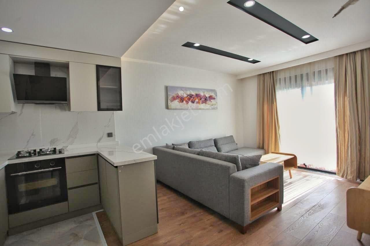 Antalya Aksu Altıntaşta Kiralık Modern Mobilyalı 1+1 Katta Daire - Görsel 8