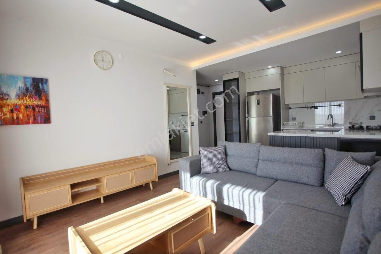 Antalya Aksu Altıntaşta Kiralık Modern Mobilyalı 1+1 Katta Daire - Görsel 12