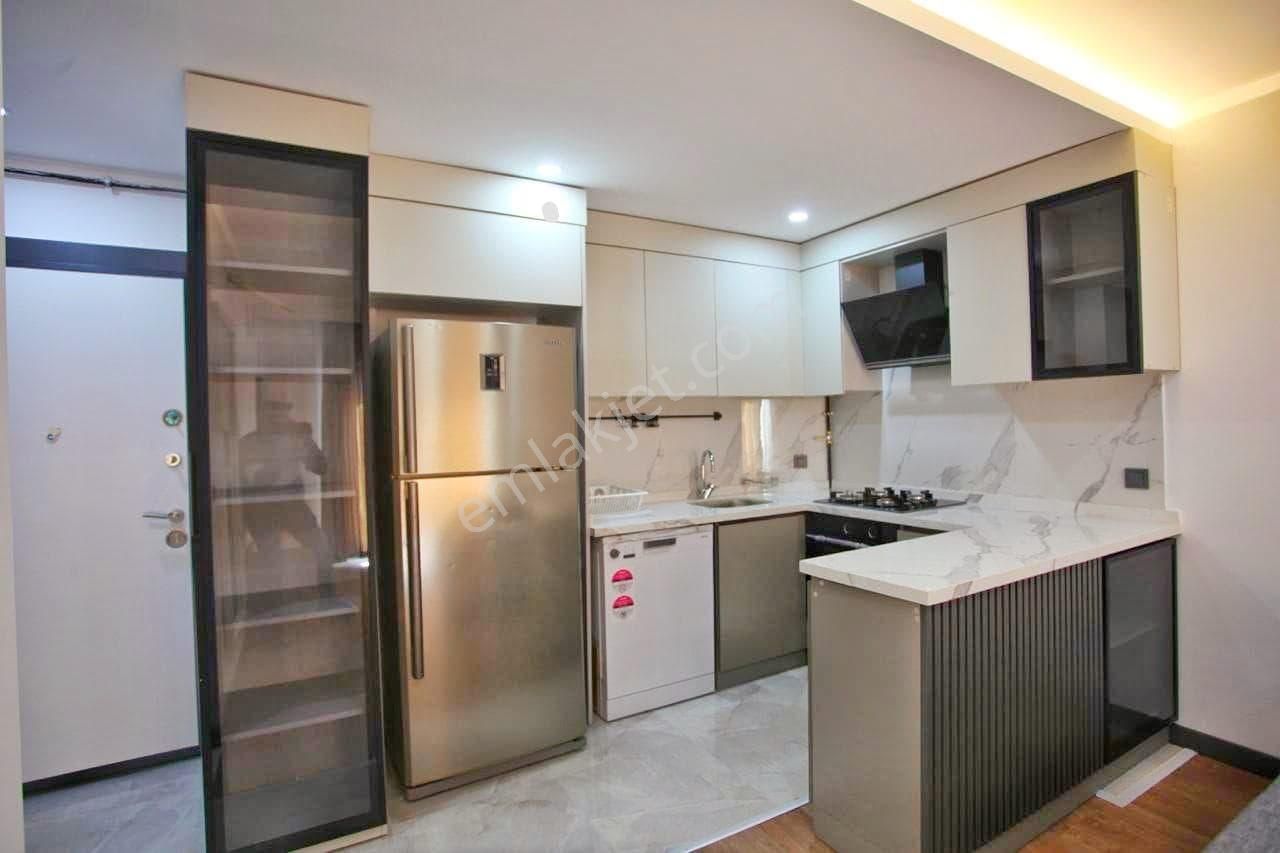 Antalya Aksu Altıntaşta Kiralık Modern Mobilyalı 1+1 Katta Daire - Görsel 10