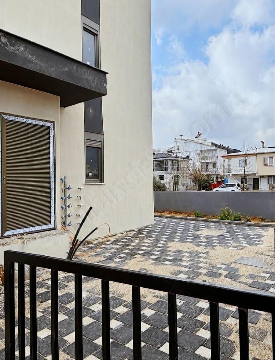 Döşemealtinda Hipodrum Yakını Satılık Sıfır 1+1 Bahçe Katı - Görsel 12