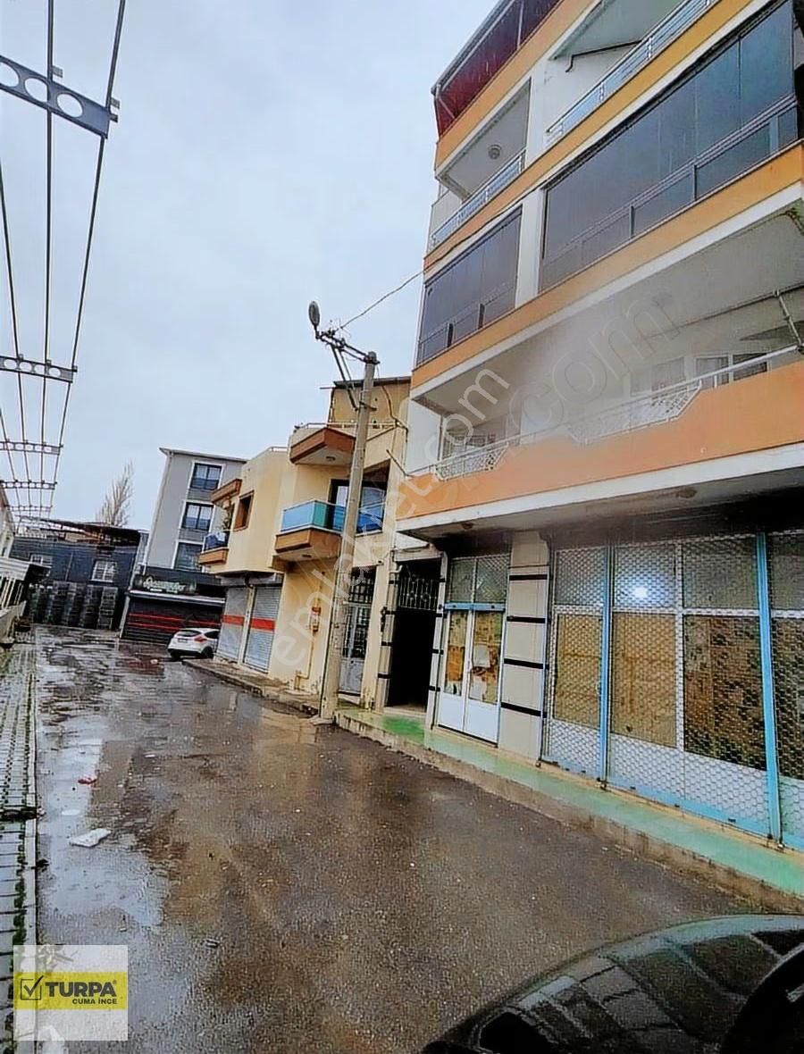 Fırat Mah. Pazaryerinin Girişinde Doğalgazlı 2+1 Geniş Daire - Görsel 11