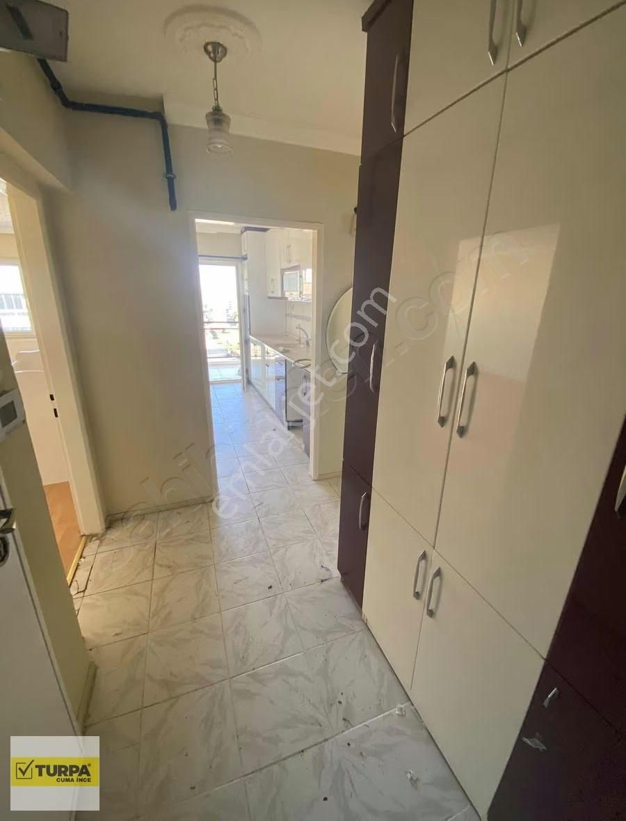 Torbalı Merkez De Site İçerisinde Ara Kat Asansörlü Daire 3+1 - Görsel 4