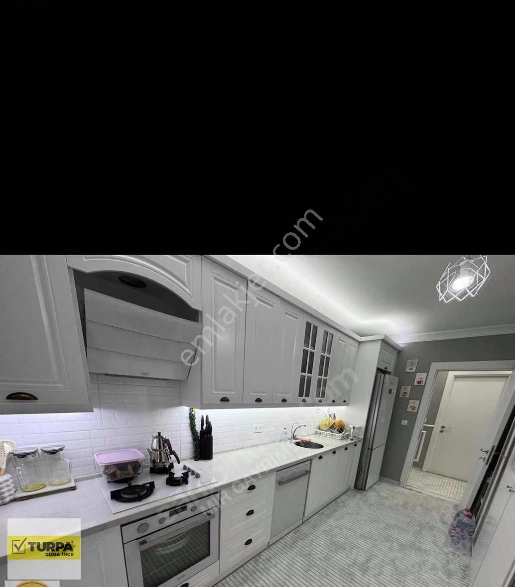 Buca Kuruçeşme'de Site İçi 3+1 Çok Geniş Daire - Görsel 13