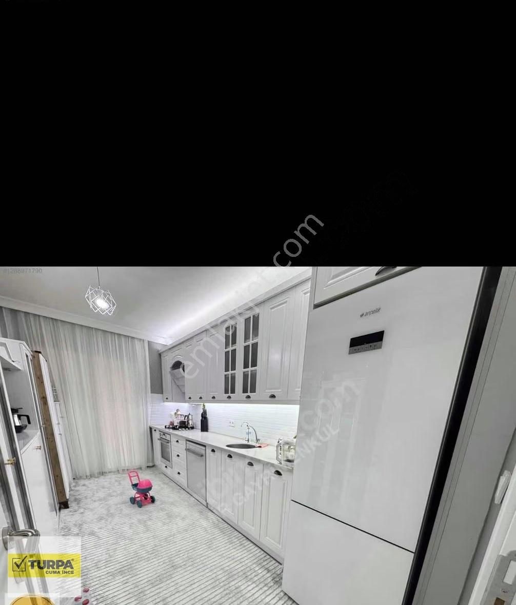 Buca Kuruçeşme'de Site İçi 3+1 Çok Geniş Daire - Görsel 7