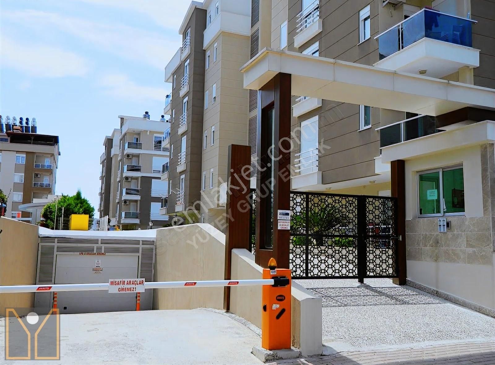 Kapalı Garajlı, Spor Salonlu, Havuzlu Sitede 4.kat 1+1 Daire - Görsel 6