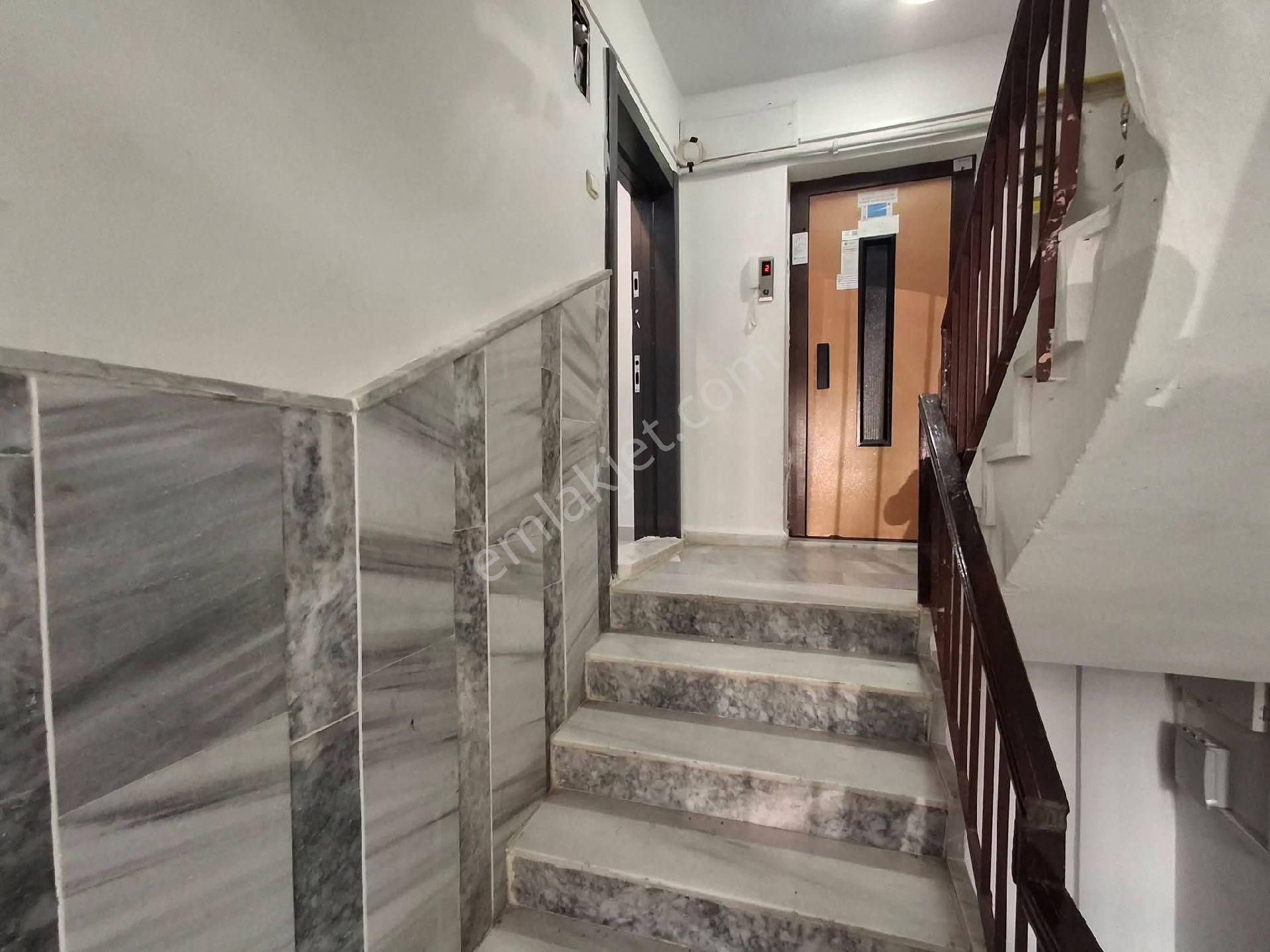 Samsun Atakum Cumhuriyet Mahallesi'nde Yüksek Giriş 3+1 Satılık Daire - Görsel 10