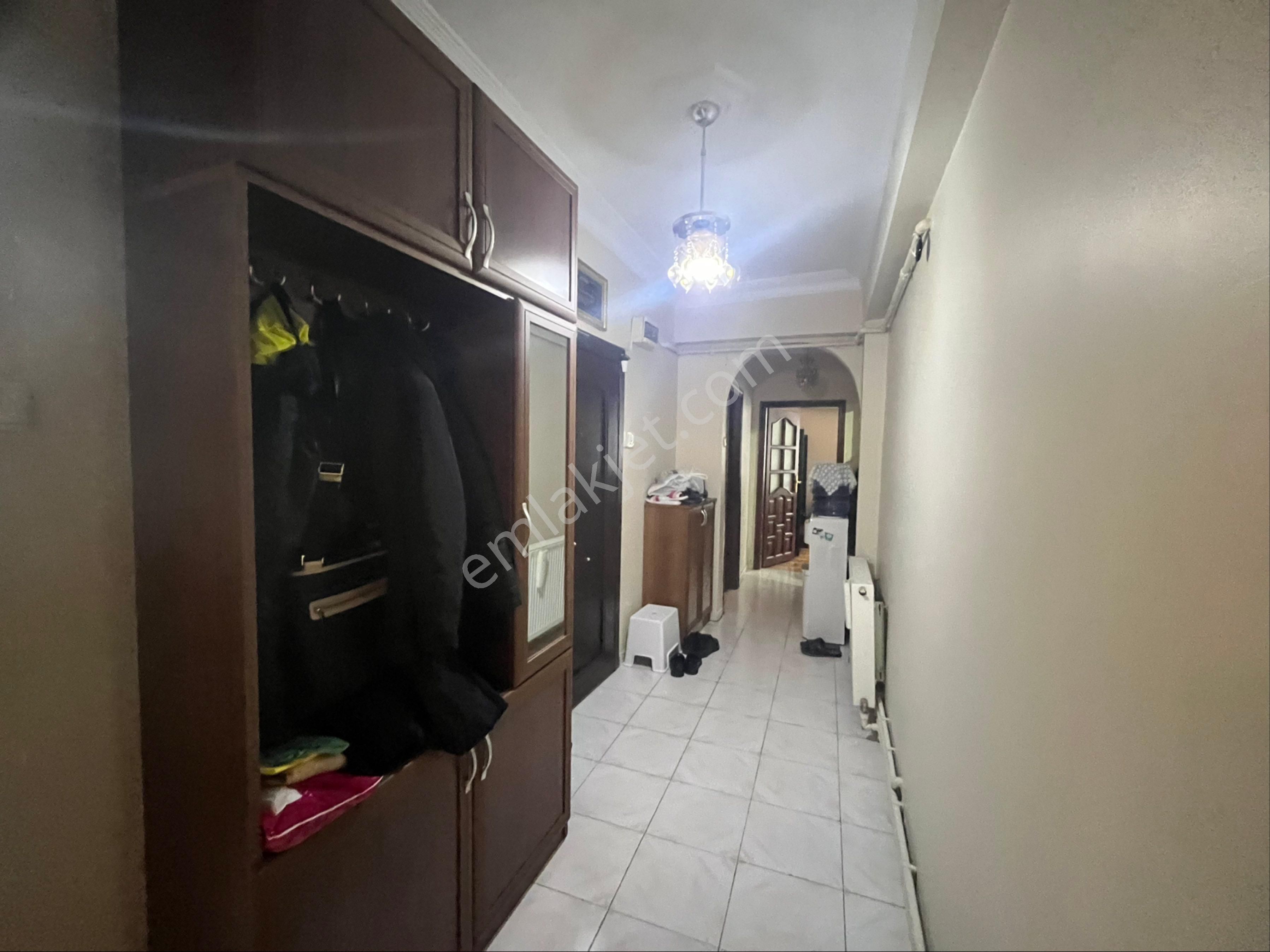 Ecem Emlaktan Kocamustafapaşa Merkezi Konumda Ara Kat 120m2 - Görsel 16