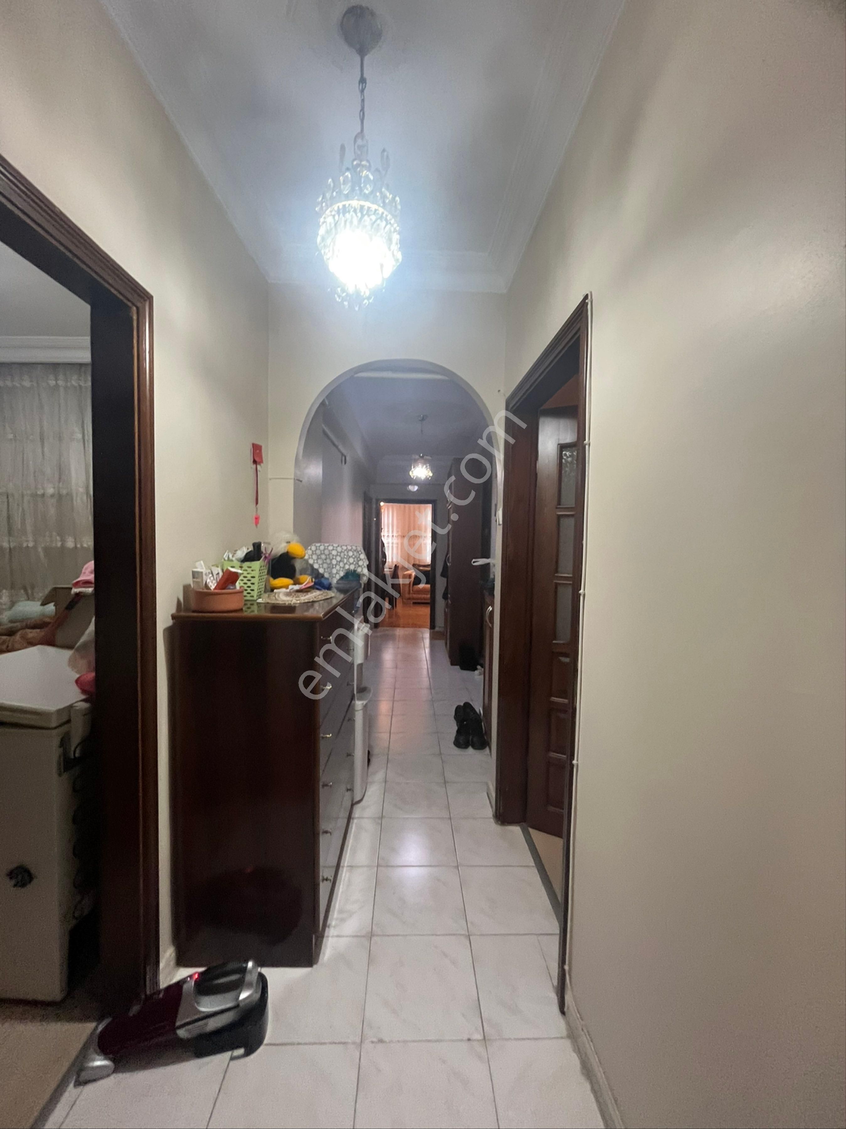 Ecem Emlaktan Kocamustafapaşa Merkezi Konumda Ara Kat 120m2 - Görsel 11