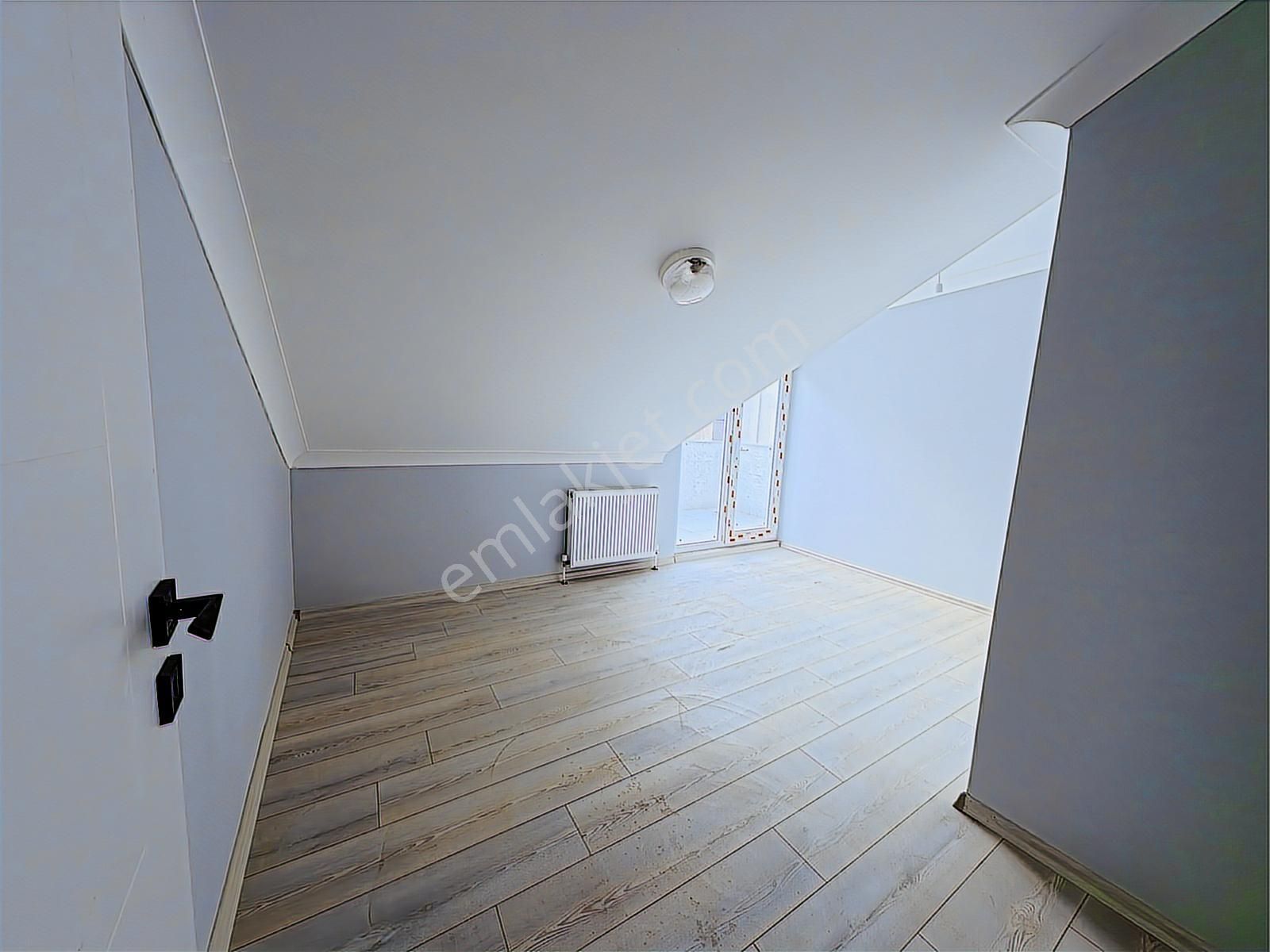 Atatürk Mah.yeni Yapılan Hasteneye Komşu 4+1 Sıfır Üst Dubleks - Görsel 6