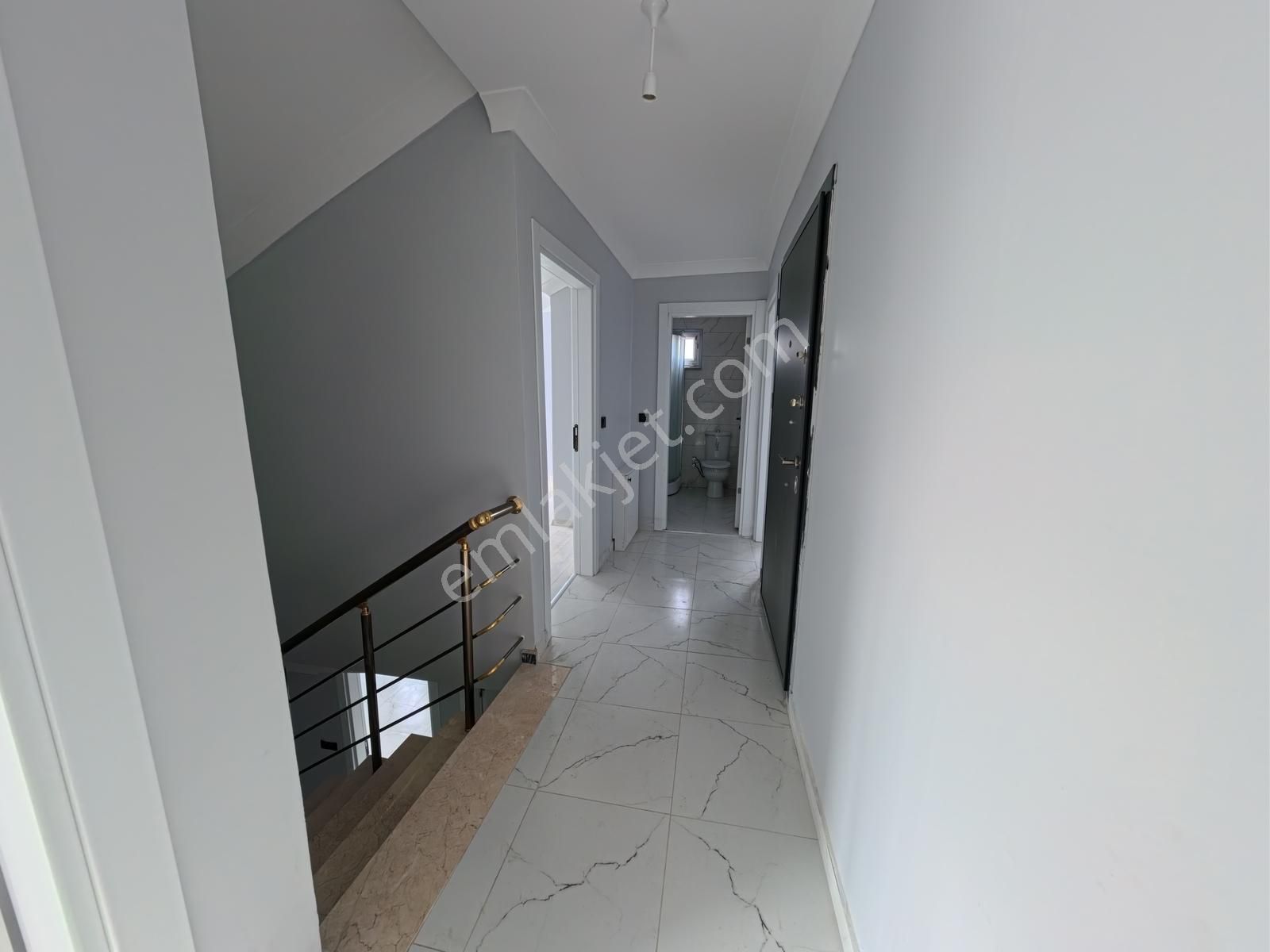 Atatürk Mah.yeni Yapılan Hasteneye Komşu 4+1 Sıfır Üst Dubleks - Görsel 12