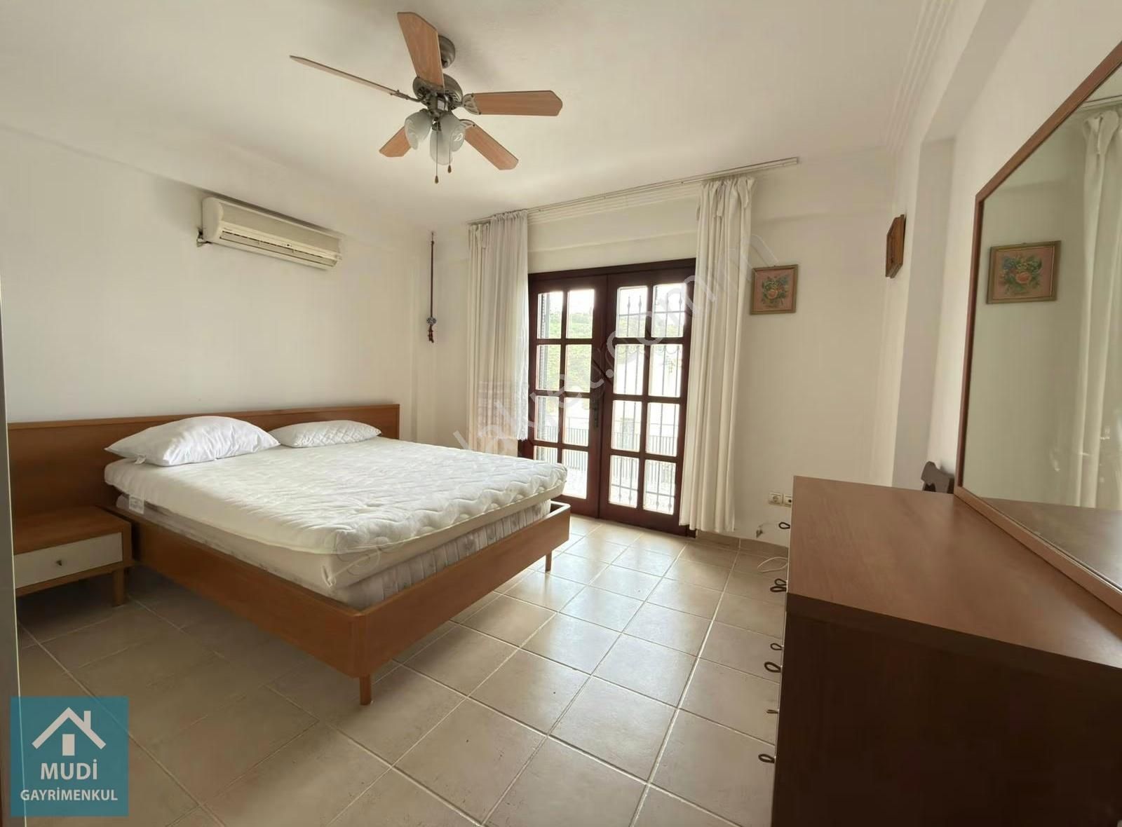 Bodrum Bağla'da 3 +1 Tam Müstakil Satılık Villa - Görsel 3