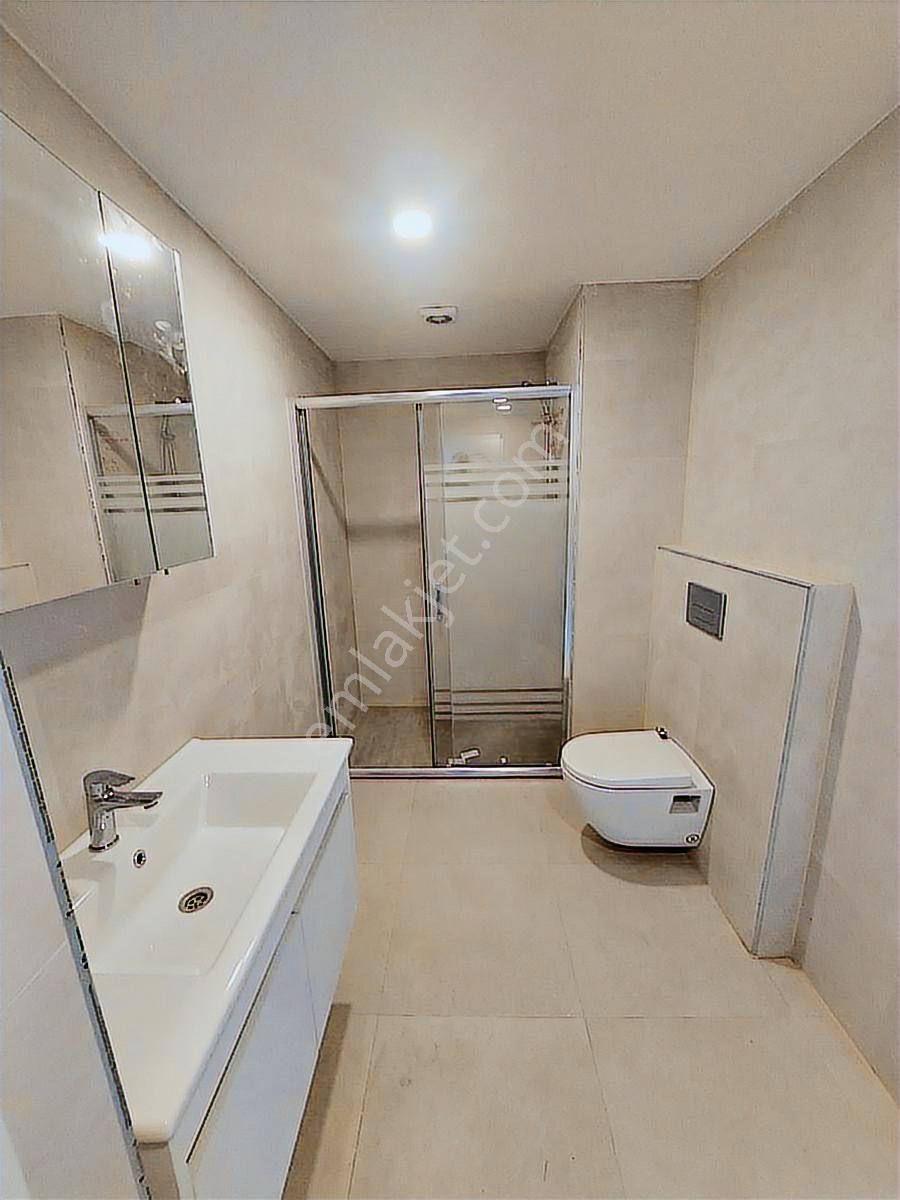 Üsküdar Merkeze Yakın Arakat Tripleks 2+1 - Görsel 6