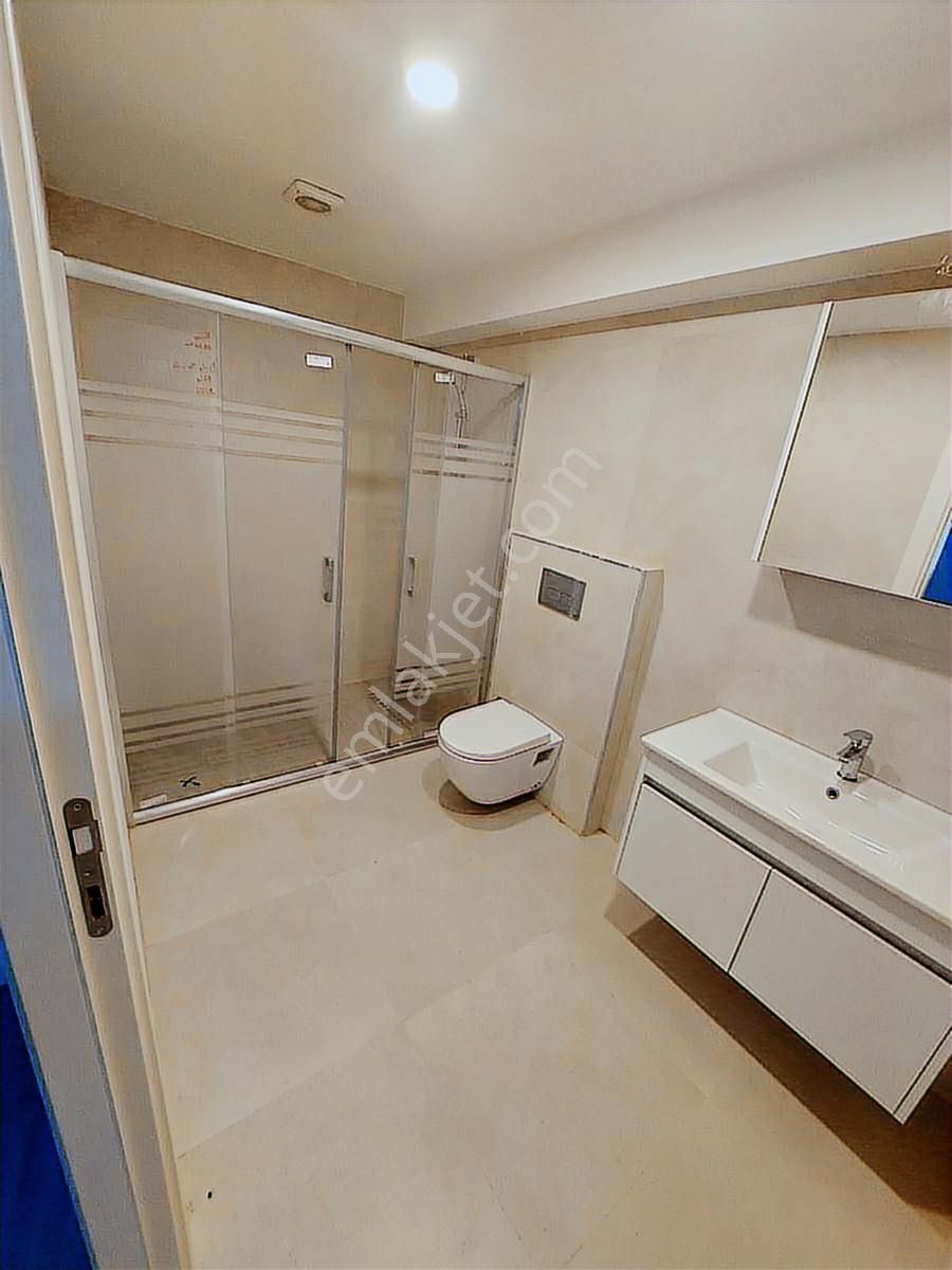 Üsküdar Merkeze Yakın Arakat Tripleks 2+1 - Görsel 21