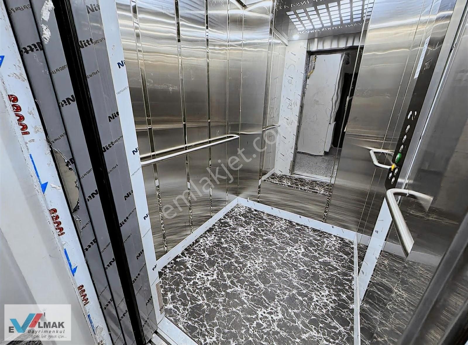 Evalmak'tan Halkalı Merkez Mah.de Satılık 2+1 Arakat Daire - Görsel 9