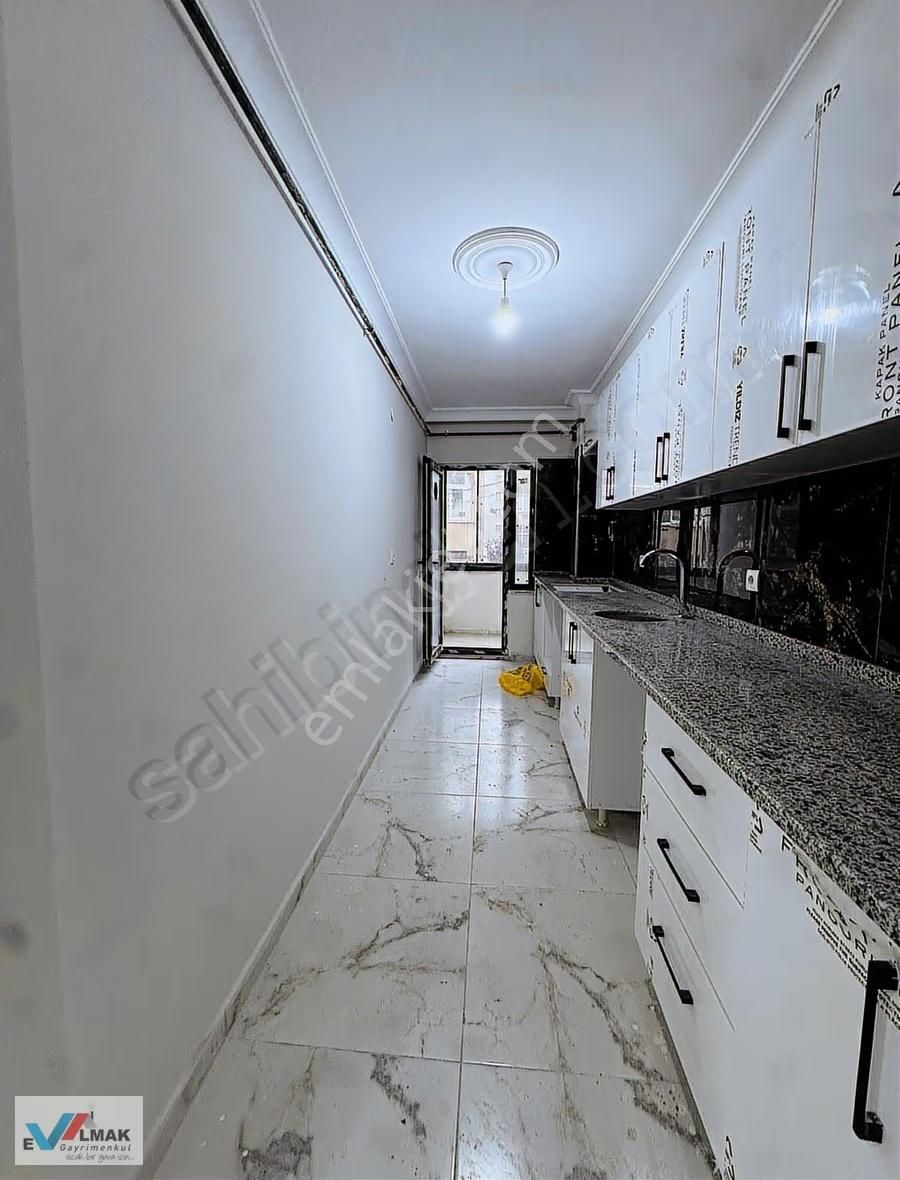 Evalmak'tan Halkalı Merkez Mah.de Satılık 2+1 Arakat Daire - Görsel 3