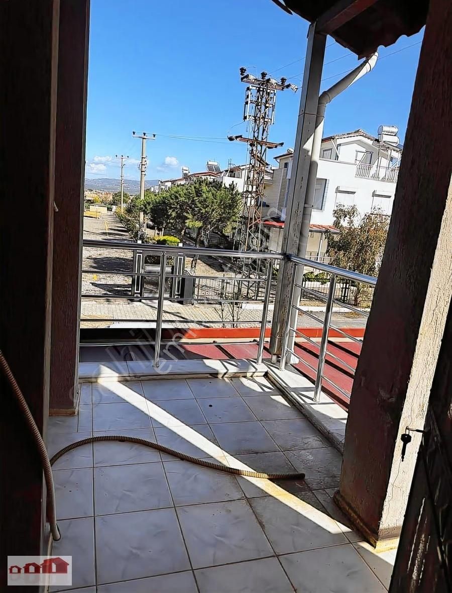 Kuşadası Güzelçamlıda Ecz. Sitesinde Denize 50 M. Köşe Villa - Görsel 13