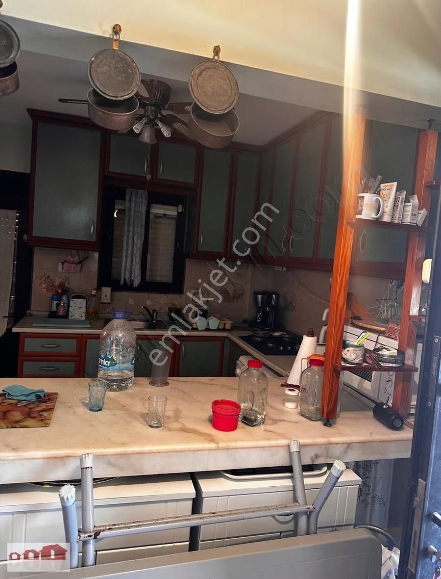 Kuşadası Güzelçamlıda Ecz. Sitesinde Denize 50 M. Köşe Villa - Görsel 10