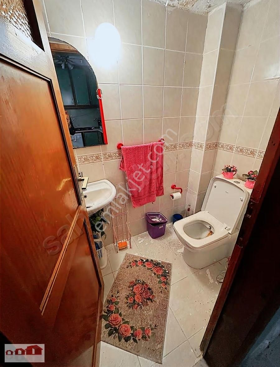 Kuşadası Güzelçamlıda Ecz. Sitesinde Denize 50 M. Köşe Villa - Görsel 2