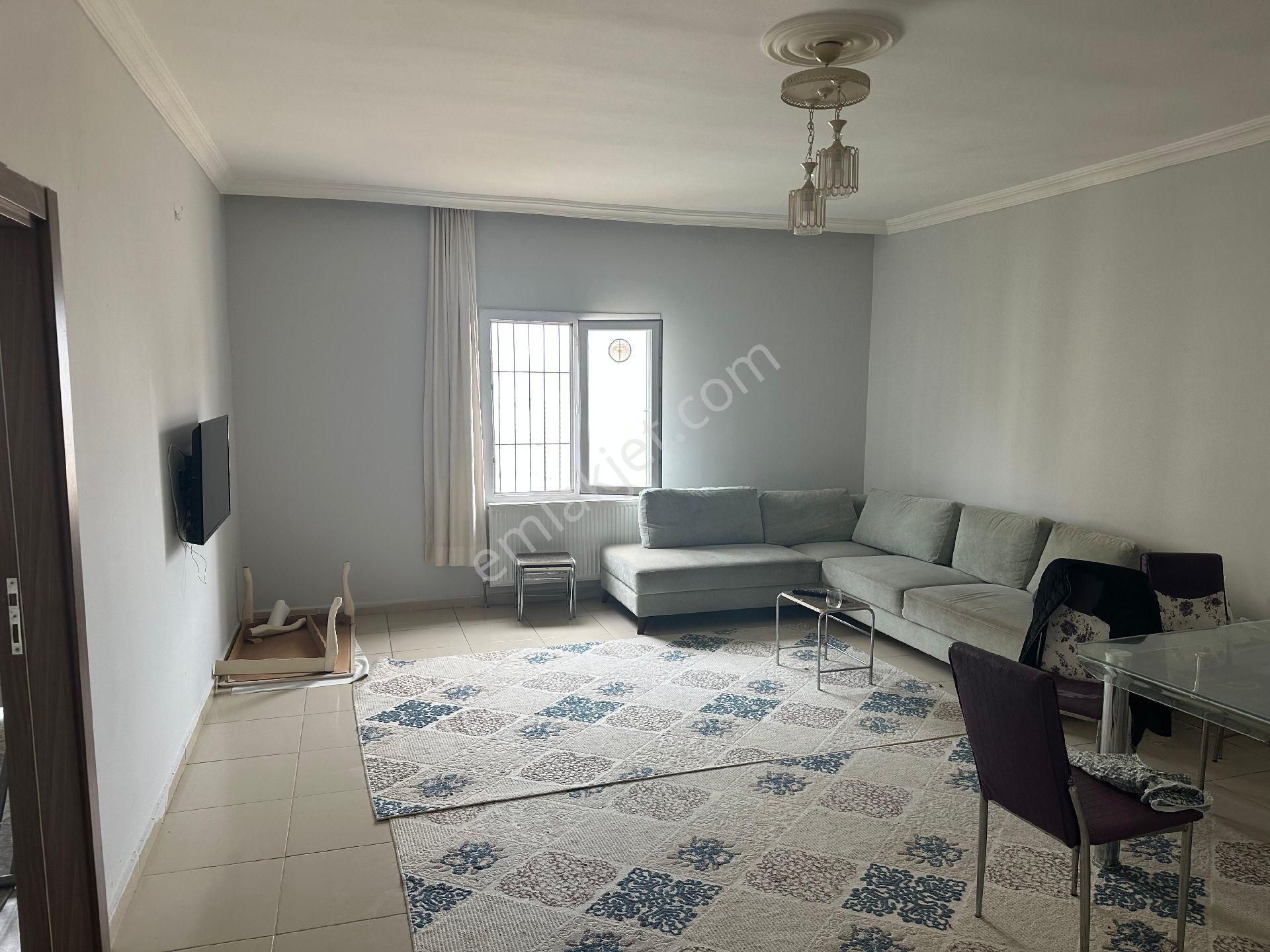 Merkezi Konumda 1+1 Eşyalı Satılık Daire - Görsel 8